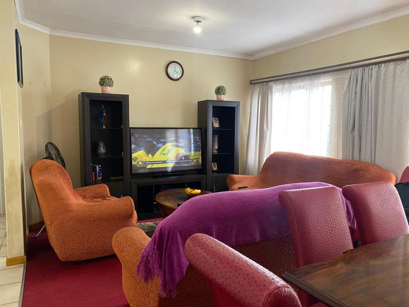 3 Bedroom Property for Sale in Komani Park Eastern Cape